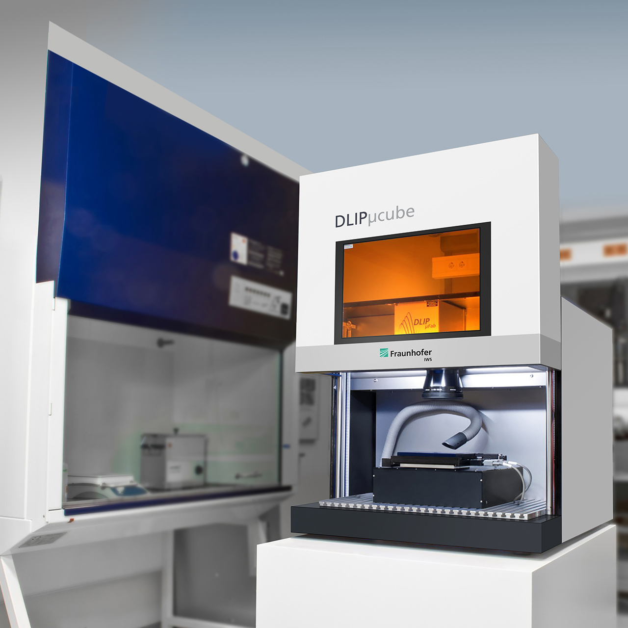 DLIPµcube – Weltweit kompakteste Anlage zum Oberflächenfunktionalisieren mit neuem Nano-Scanner.