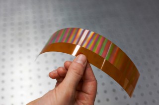 Großflächige Herstellung von Nanostrukturen für effizientere organische Solarzellen