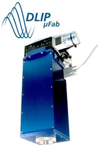 Optischer Bearbeitungskopf des DLIP-µFab Systems am Fraunhofer IWS Dresden