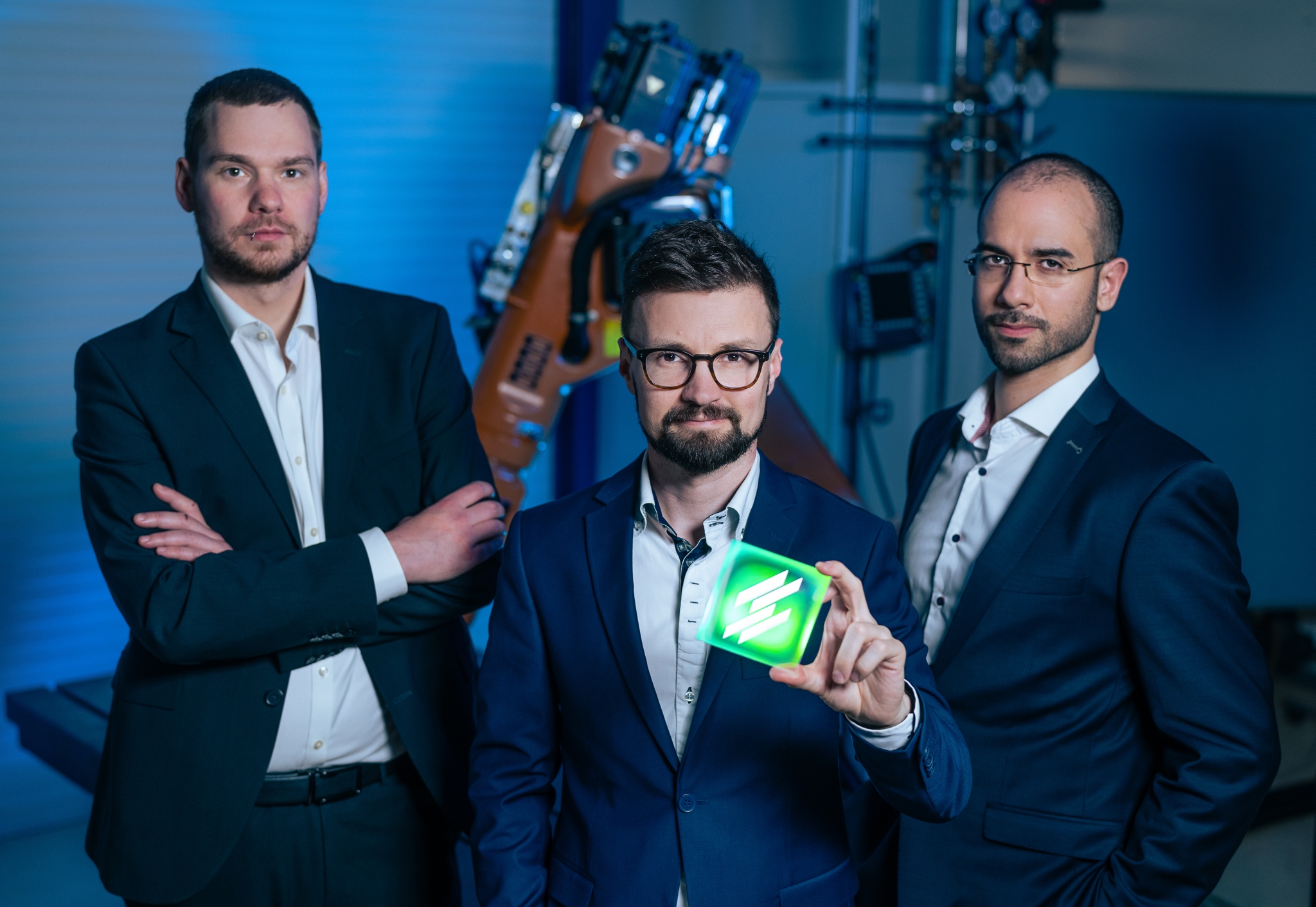 Die in der vergangenen Dekade am Fraunhofer IWS und an der TU Dresden erforschte DLIP-Technologie ist nun marktreif.  Für diese und die mit ihr verbundenen Hardwarelösungen ist das Team von »Fusion Bionic« der weltweit erste kommerzielle Anbieter.