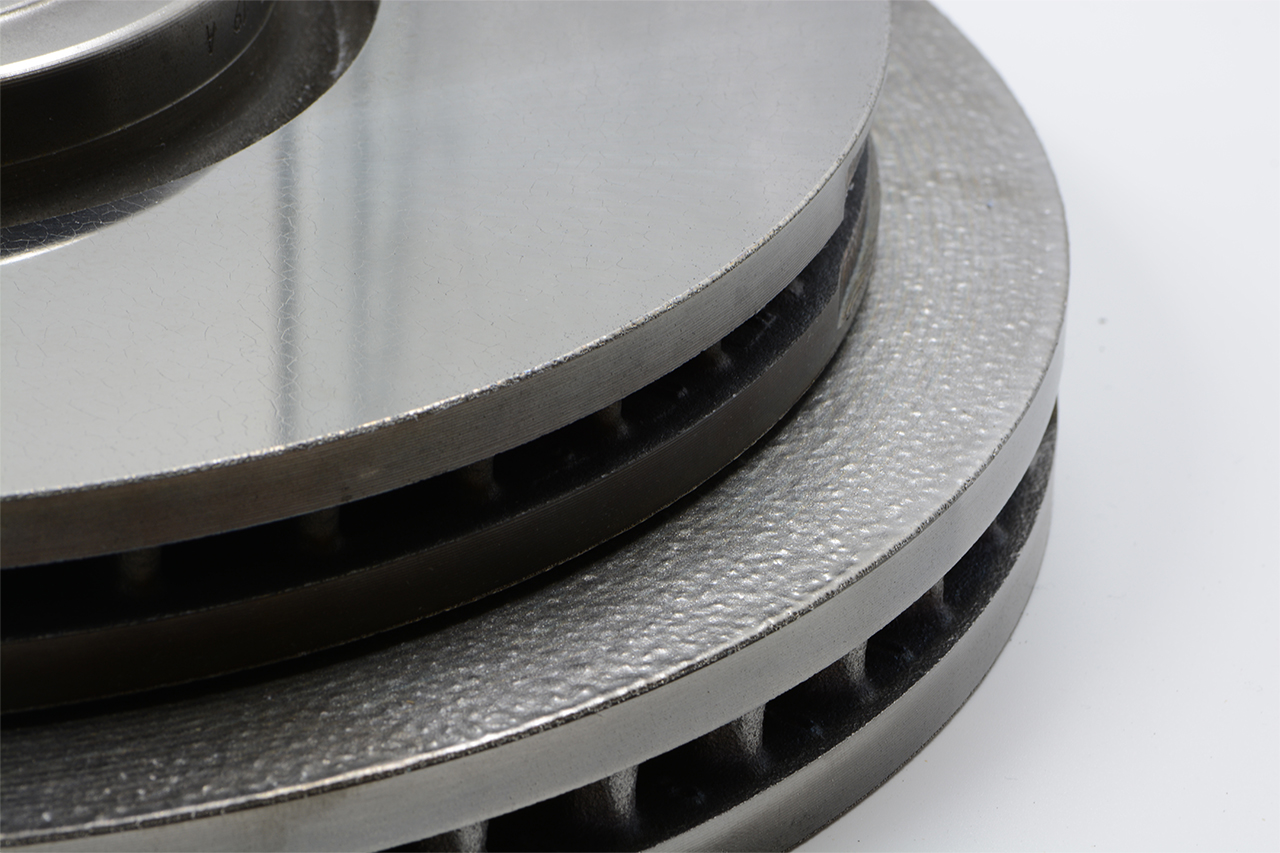 HICLAD is a cost-effective coating solution for the tailoring of brake disc’s corrosion resistance, friction behavior and reduced particulate emissions (bottom: as-clad condition; top: finish grinded condition). HICLAD is a cost-effective coating solution for the tailoring of brake disc’s corrosion resistance, friction behavior and reduced particulate emissions (bottom: as-clad condition; top: finish grinded condition).
