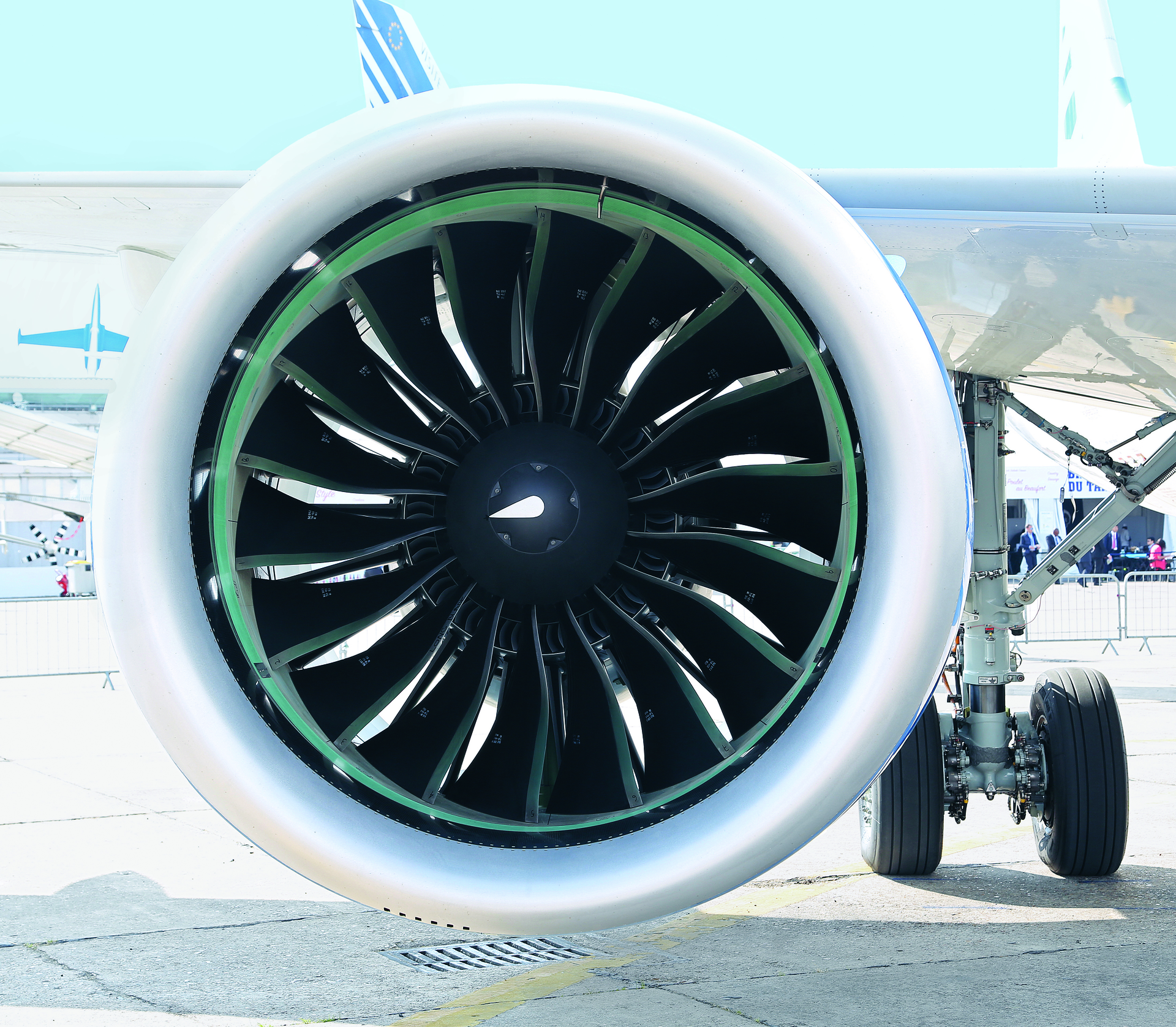 Turbine rotor with gearbox for adjusting the rotation speed with the type designation PW1100G-JM. Turbine rotor with gearbox for adjusting the rotation speed with the type designation PW1100G-JM.
