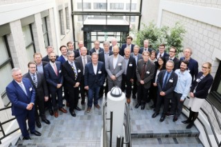 Partners from industry and science met on Nov. 14, 2017 for the kick-off of the Fraunhofer futureAM focus project in Aachen.